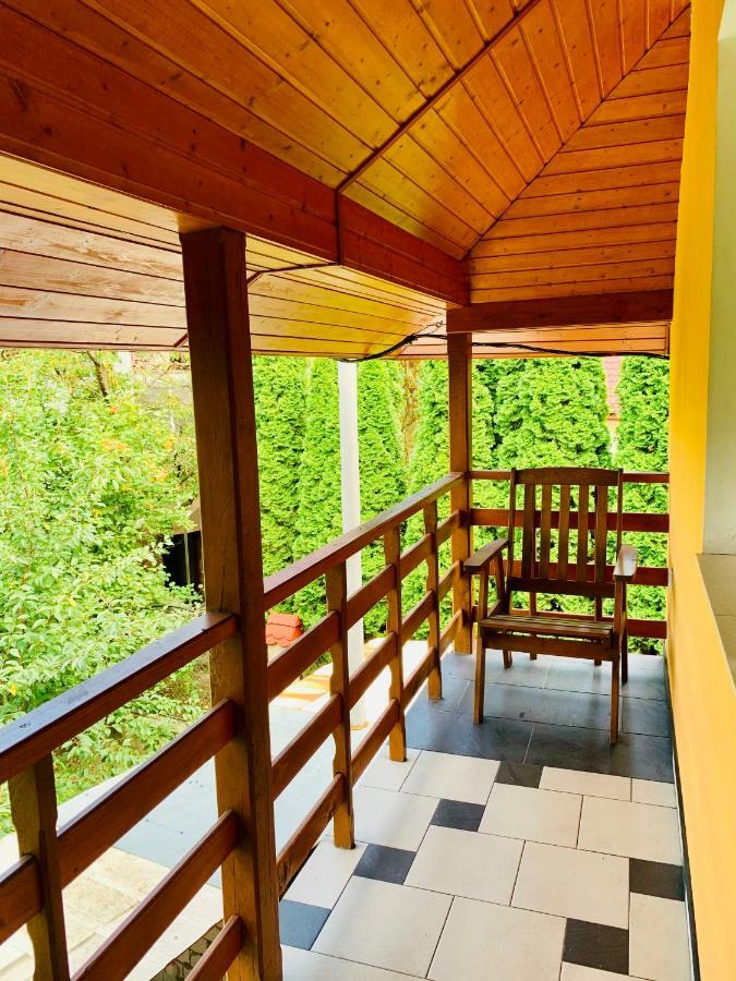 Янтарная Форель Bushtyno Exteriér fotografie