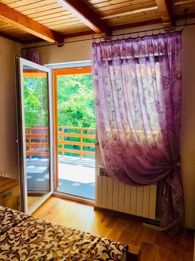 Янтарная Форель Bushtyno Exteriér fotografie